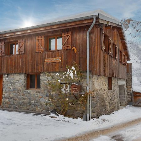 Le Petit Paradis, Chalet Au Coeur Des 3 Vallees Saint-Marcel  Eksteriør billede